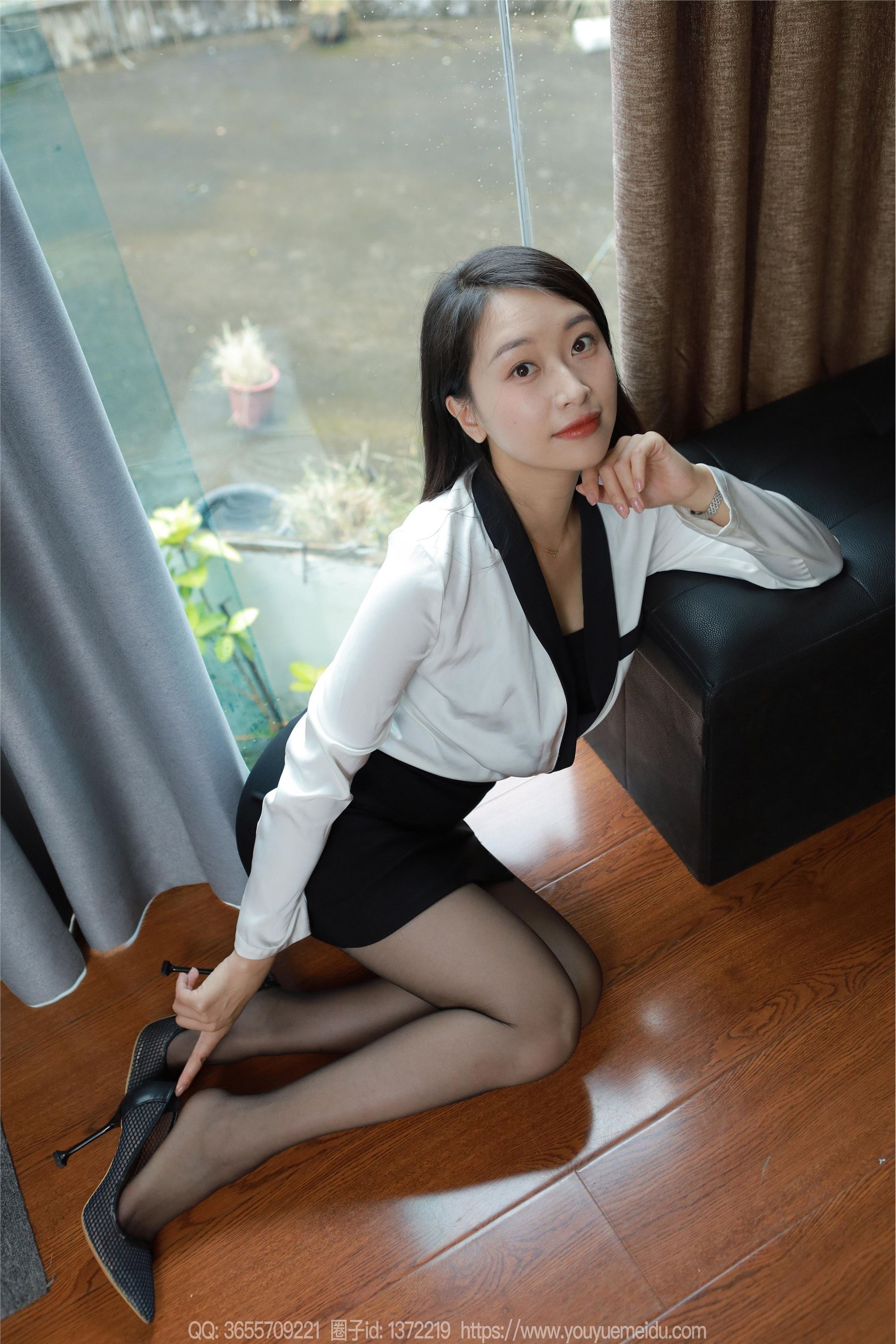 IESS异思趣向  2024.09.05 丝享家 1838 小婕《黑白职业装（上）》